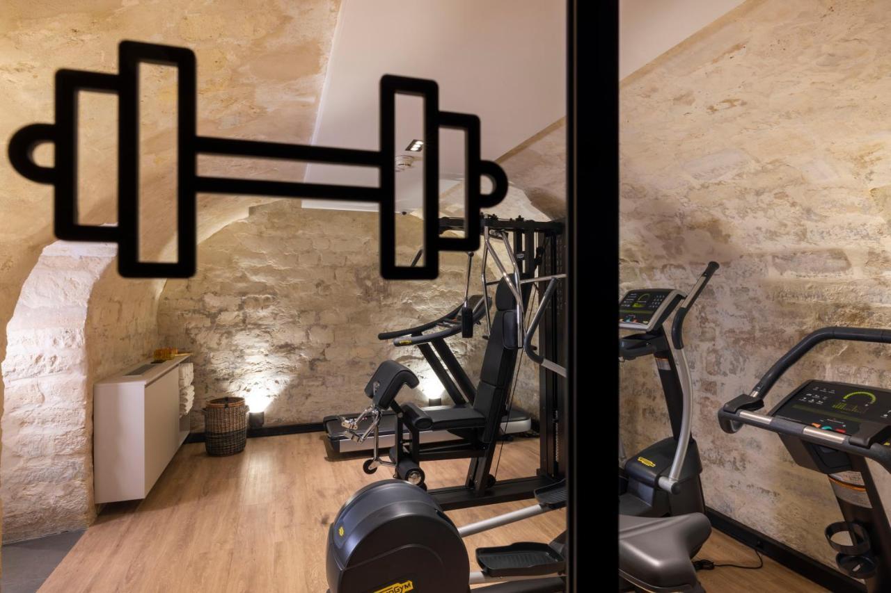 Hotel La Canopee Париж Экстерьер фото